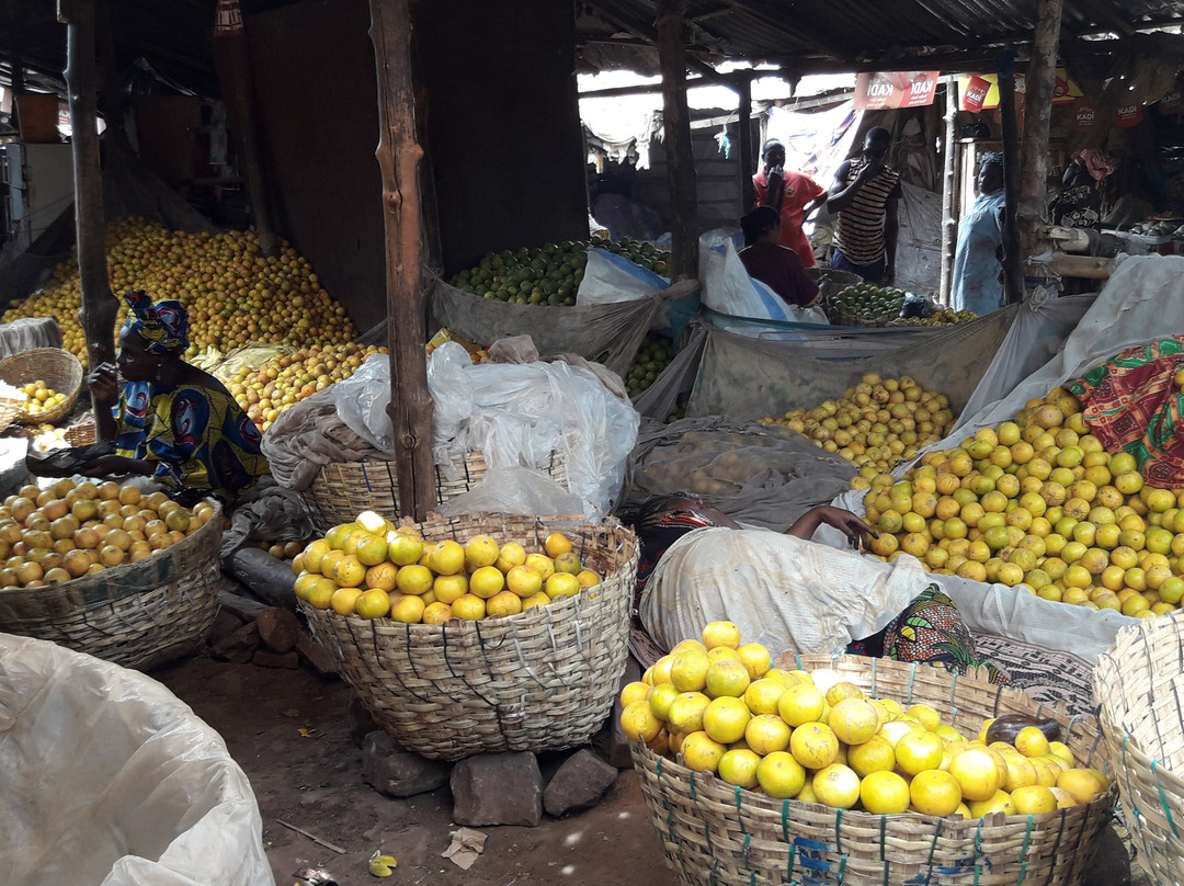 Bamako: vegetable market at the south bank景点图片