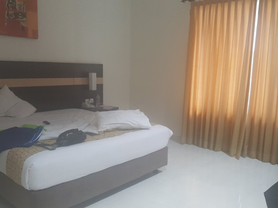 冕登穆利雅酒店及餐厅主图