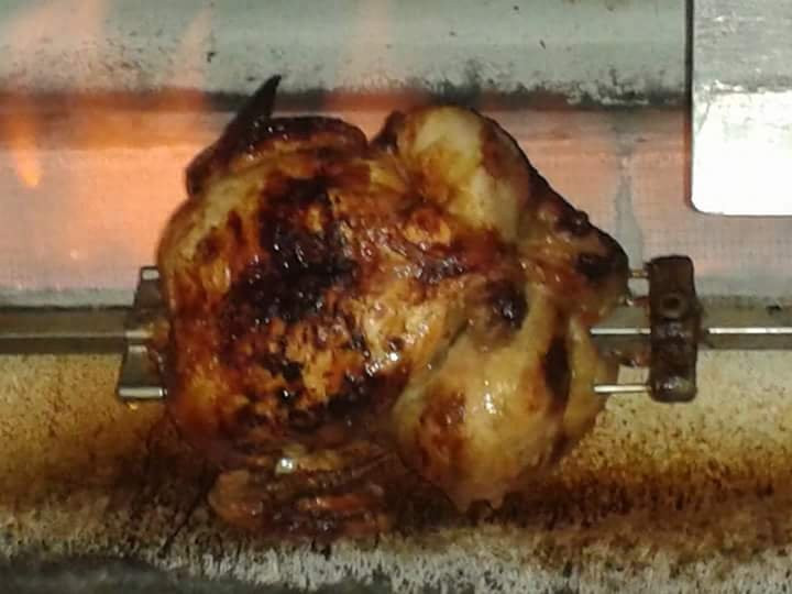 Asador De Pollos Montaño