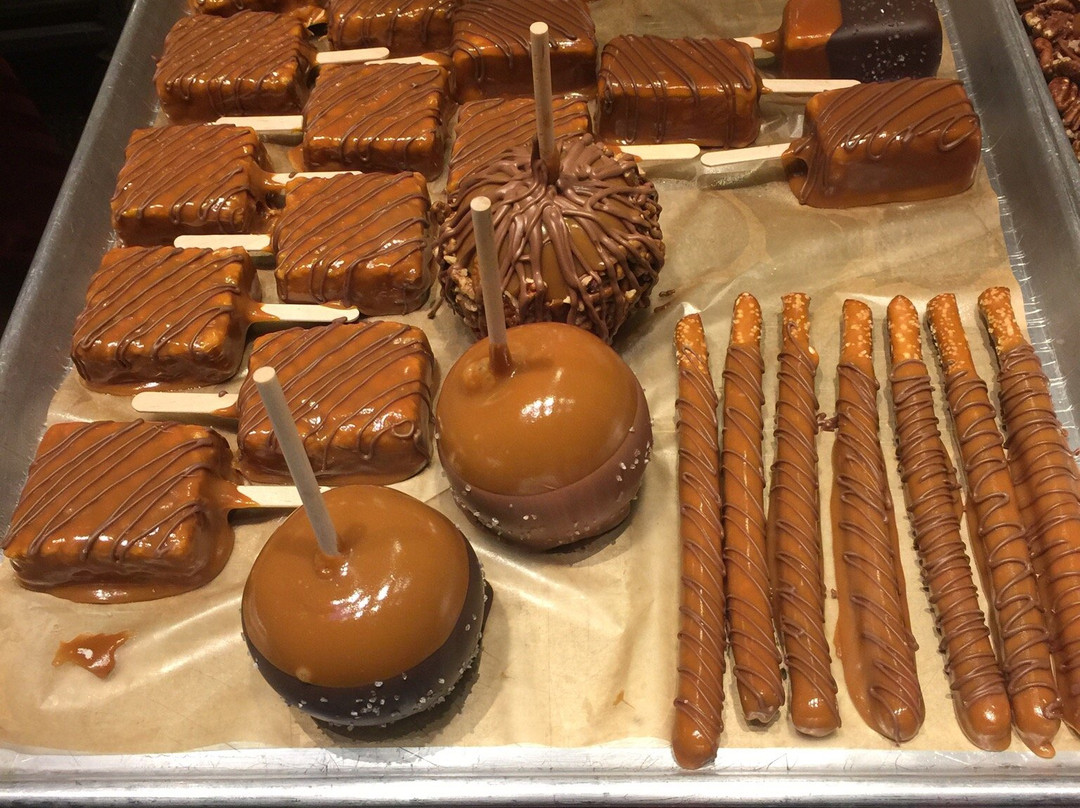 Kilwins Ice Cream -  Chocolate - Fudge