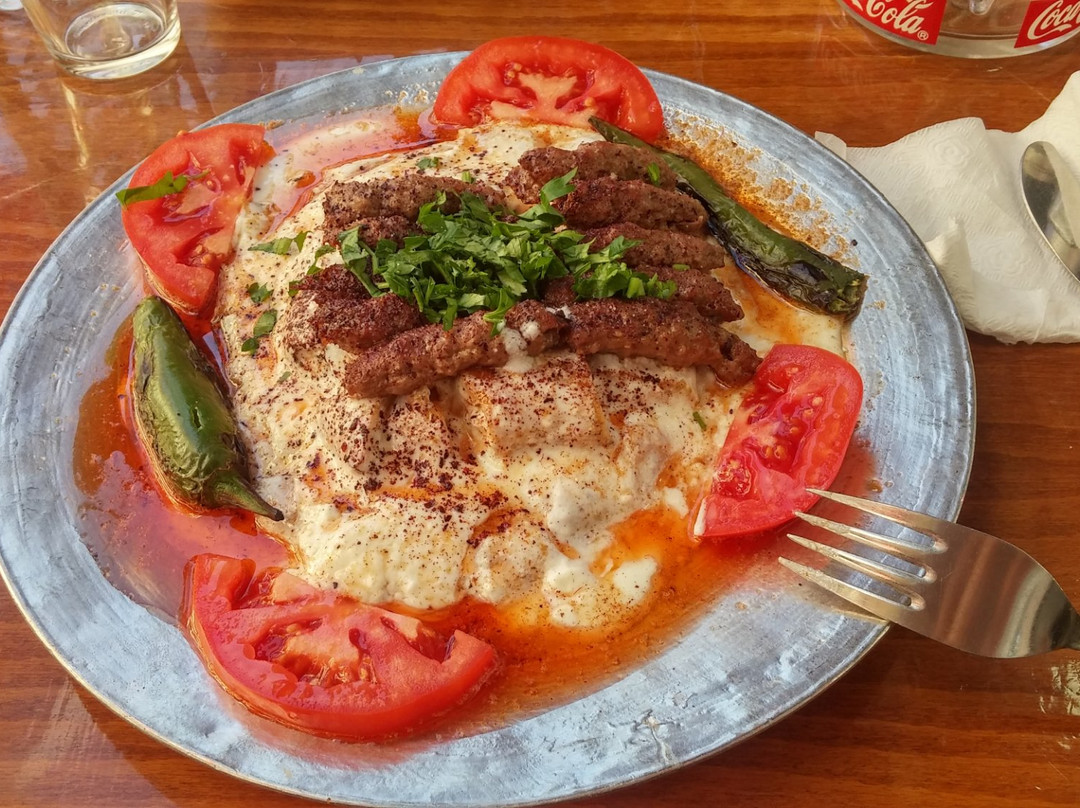 Gulcemal Manisa Kebapcisi