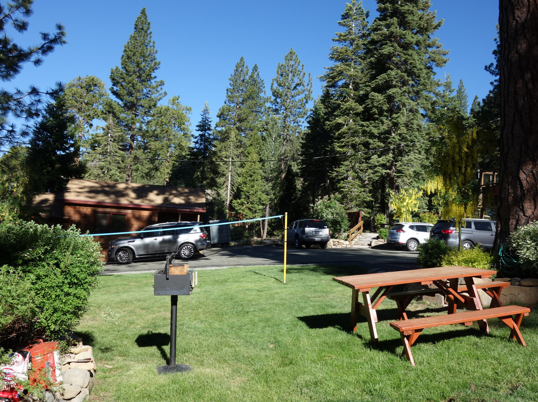 Cedar Glen Lodge主图