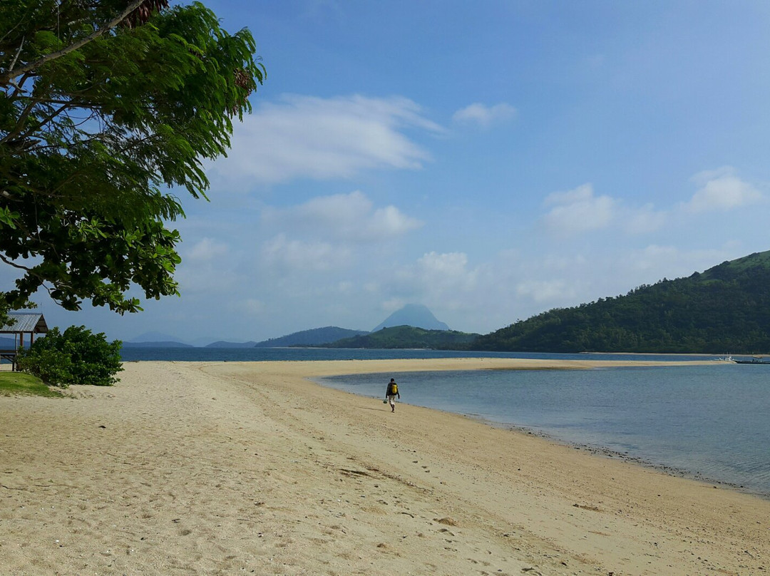 Bulubadiangan Island景点图片