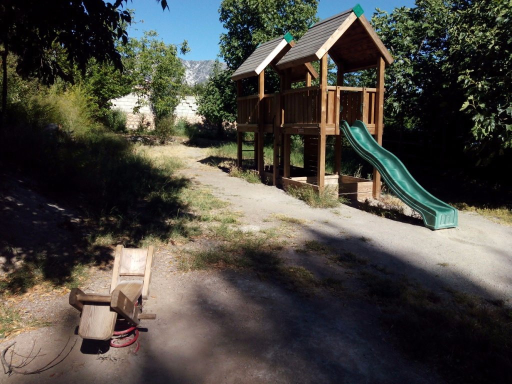 Aula de la Naturaleza el Aguadero-Padul必去景点