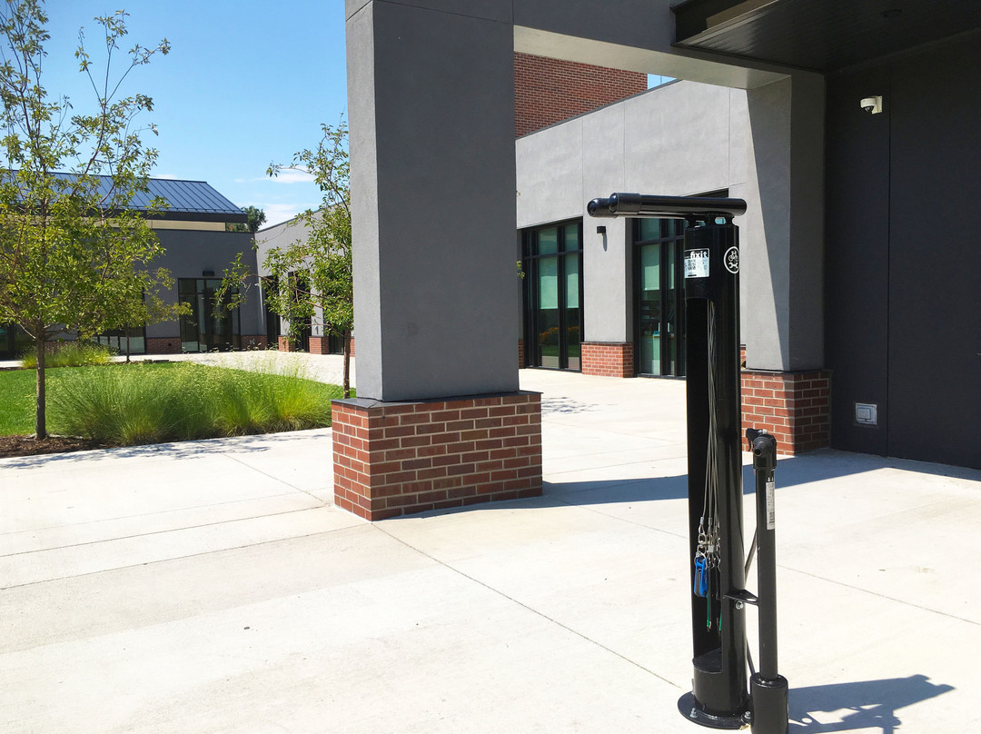 Riverside Library and Cultural Center-Evans必去景点