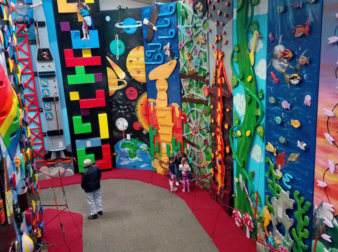 Extreme Edge Rock Climbing-汉密尔顿必去景点