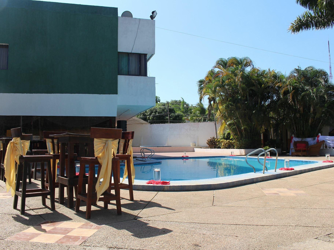 Arjona餐馆和美食-Casa de Eventos y Centro Recreacional Planparejo