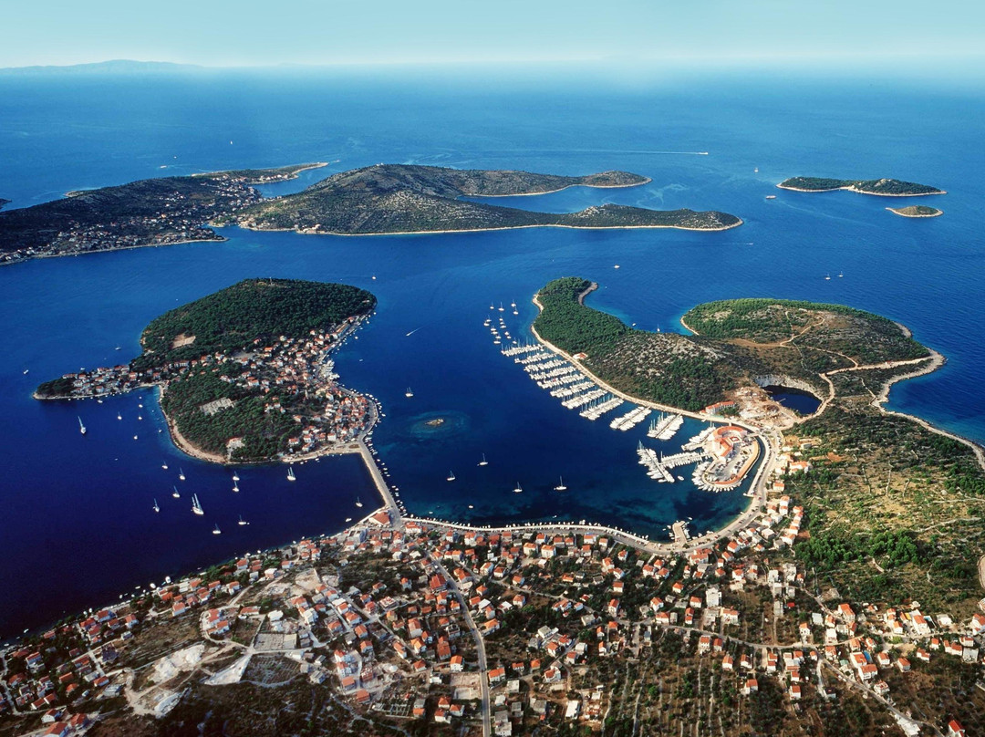 Hajos Nyar-希贝尼克必去景点