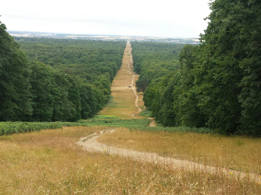 Les Beaux Monts-贡比涅必去景点