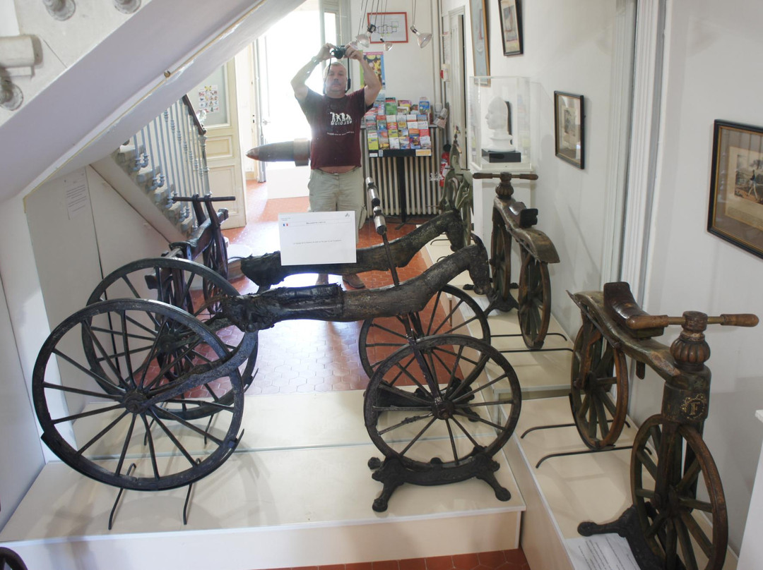 Musée de la Moto et du Vélo景点图片