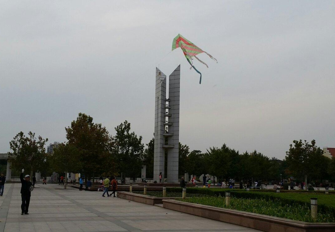 廊坊世纪广场-廊坊市必去景点