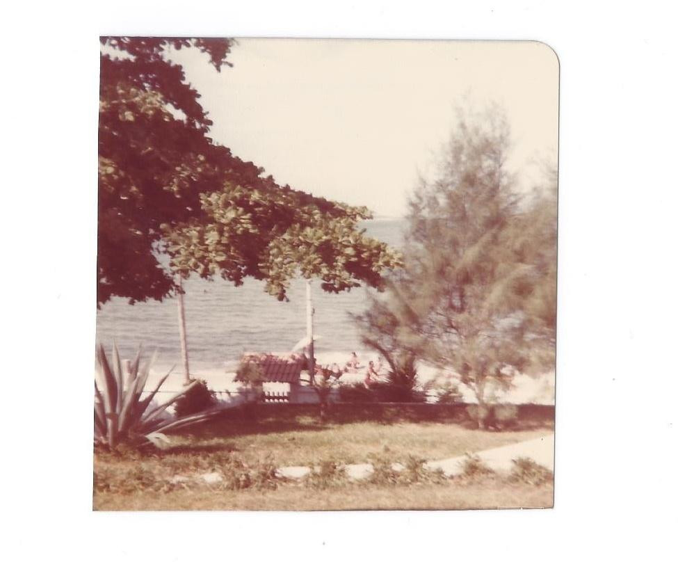 Hospicio Beach景点图片