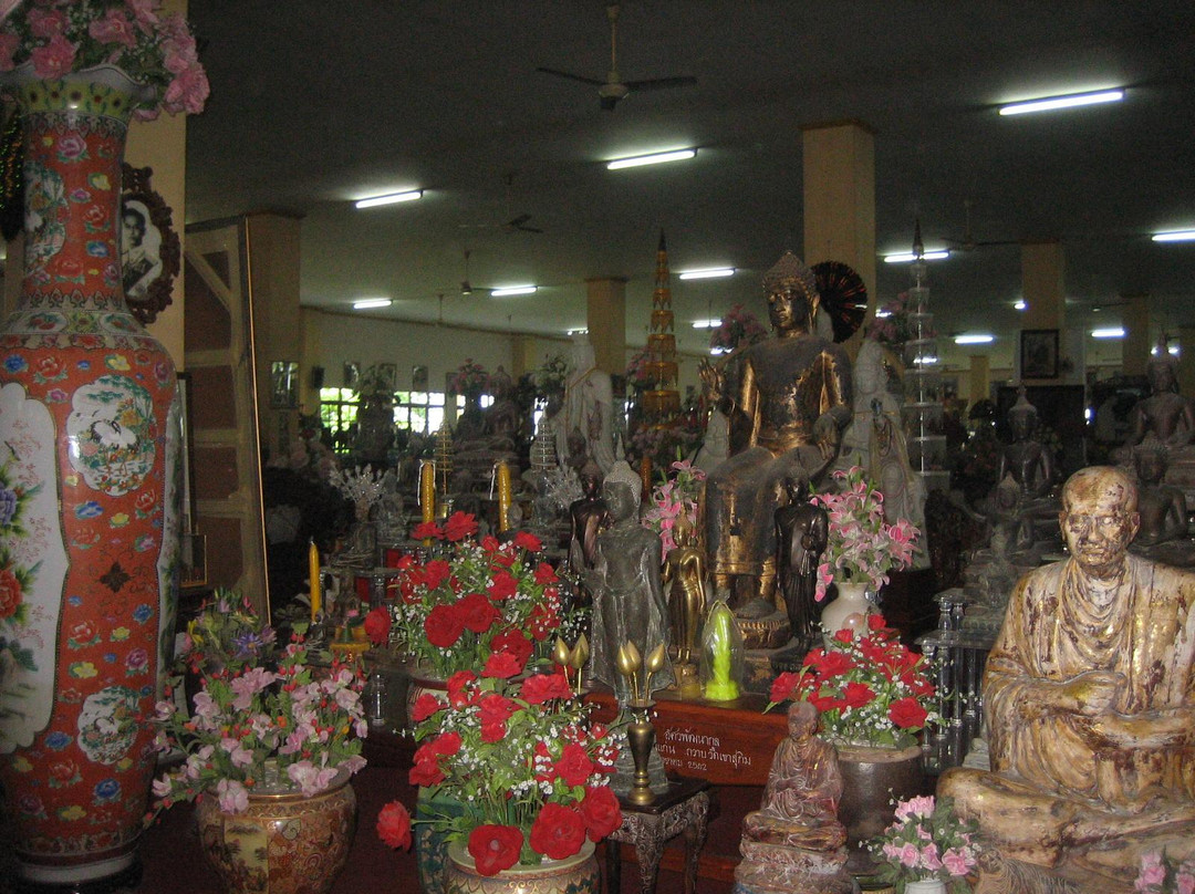 Wat Khao Sukim景点图片