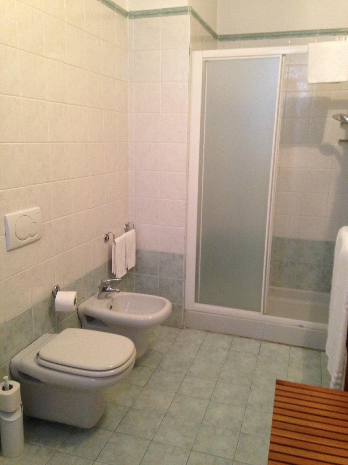 拉寇特德尔26酒店-浴室