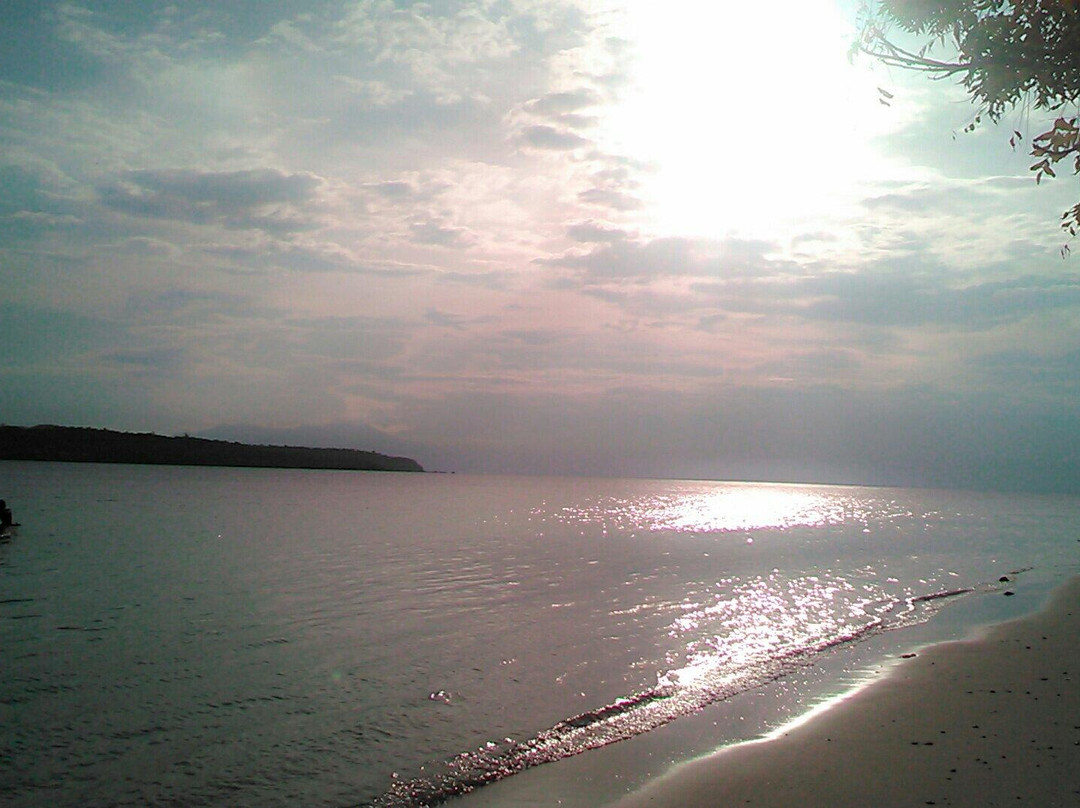 Kaputian Beach景点图片
