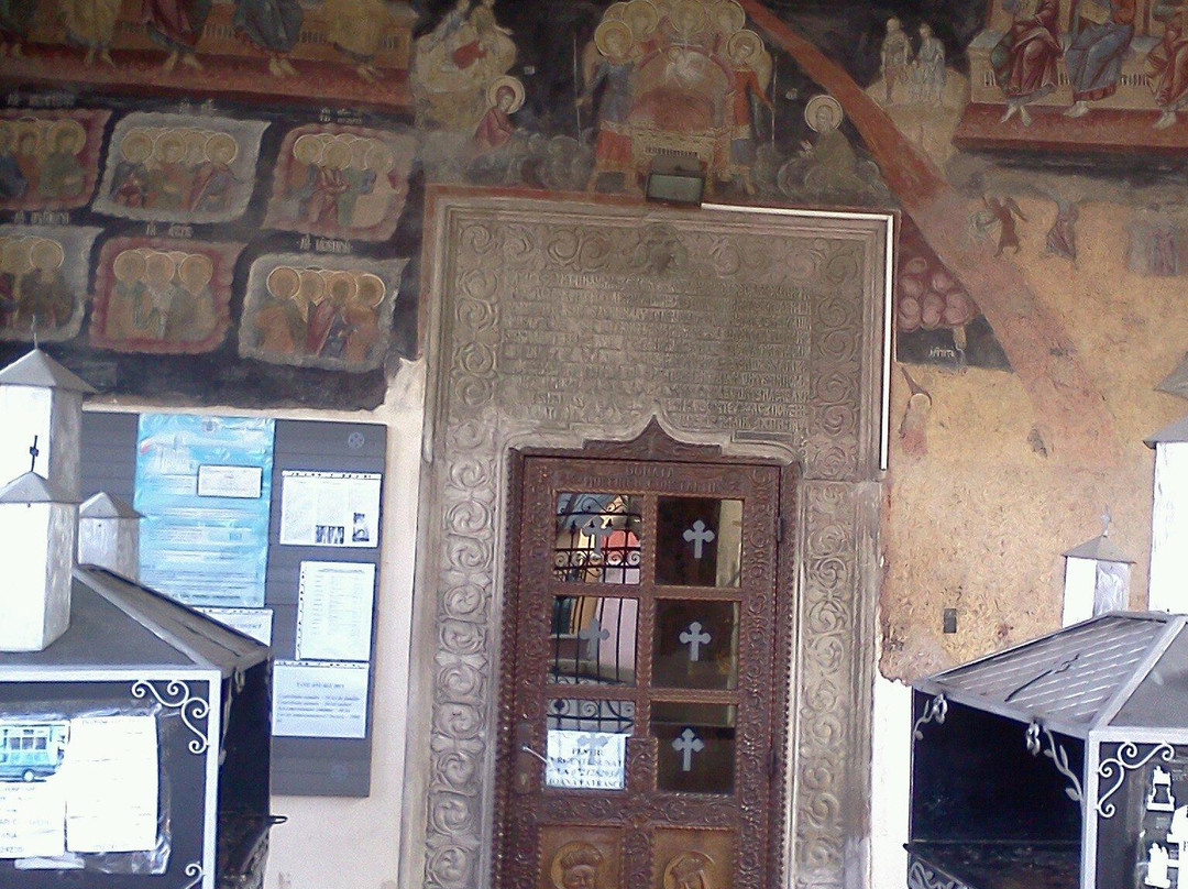Biserica Trei Lerarhi景点图片