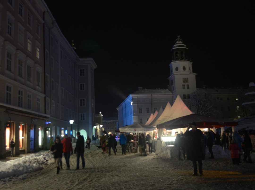 Residenzplatz Market-萨尔茨堡必去景点