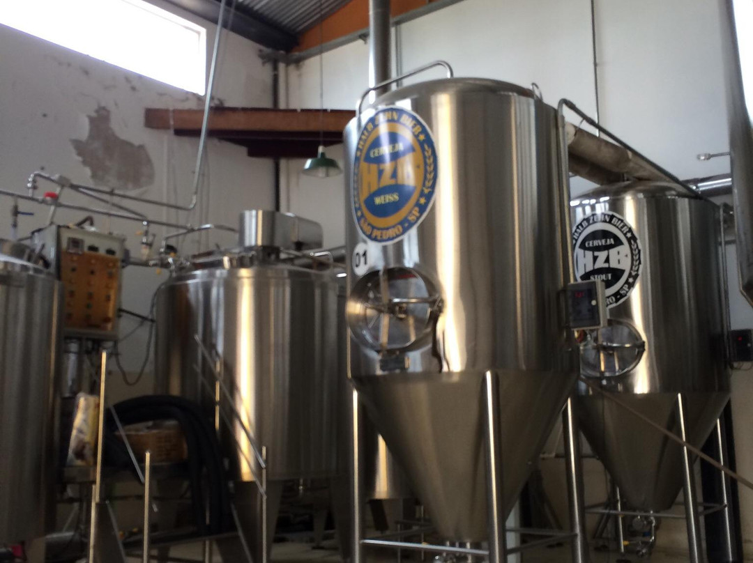 Micro Cervejaria Halb Zehn Bier-Sao Pedro必去景点