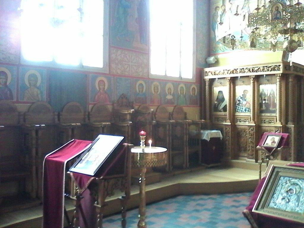 Paroisse Saints Constantin & Helene-布鲁日必去景点