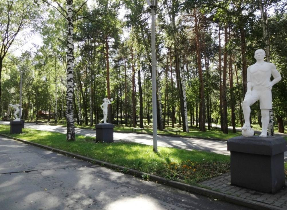 V. Mayakovskiy Central Park of Culture and Recreation-叶卡捷琳堡必去景点