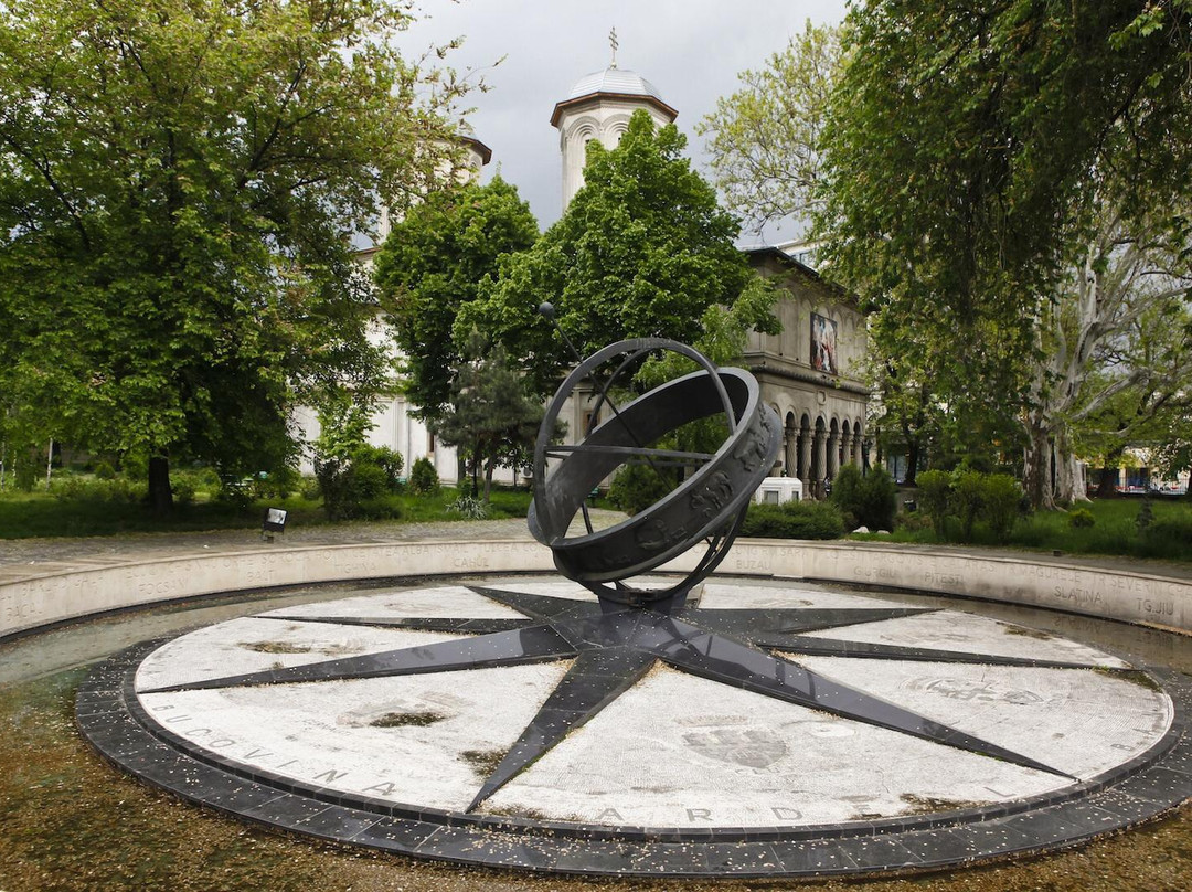 Kilometre Zero Monument-布加勒斯特必去景点