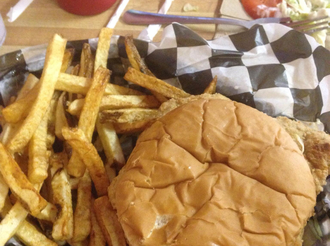 Creighton餐馆和美食-Jamie's Place