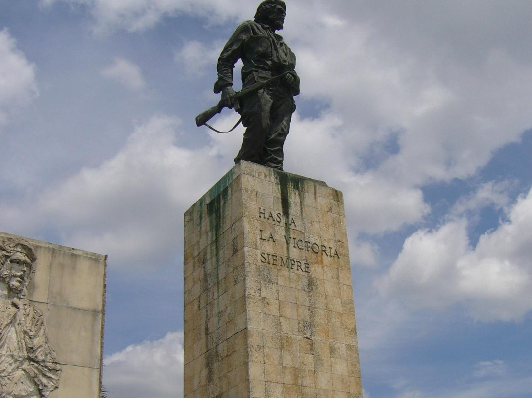 Mausoleo del Che Guevara景点图片