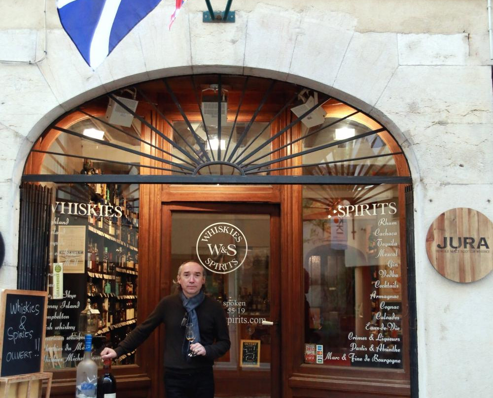 Whiskies and Spirits景点图片