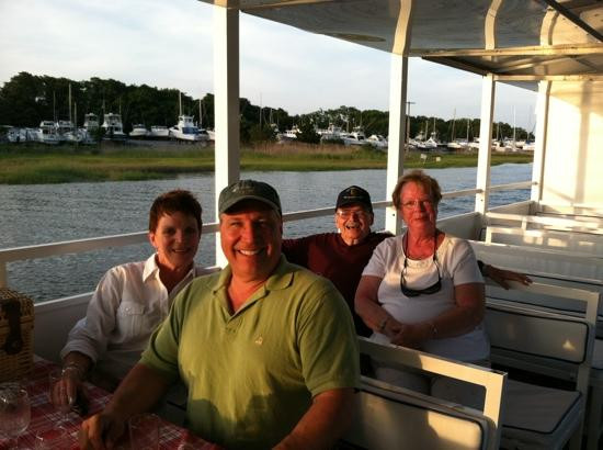 Cape Water Tours-刘易斯必去景点