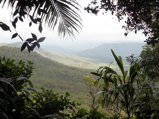 丹百林山-黄金海岸必去景点