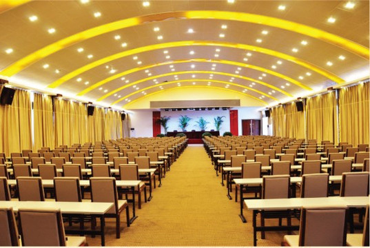 兵器工业昆明疗养院世纪王朝大酒店主图