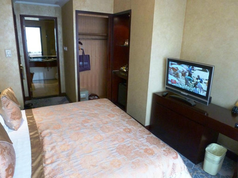 新协通国际大酒店主图