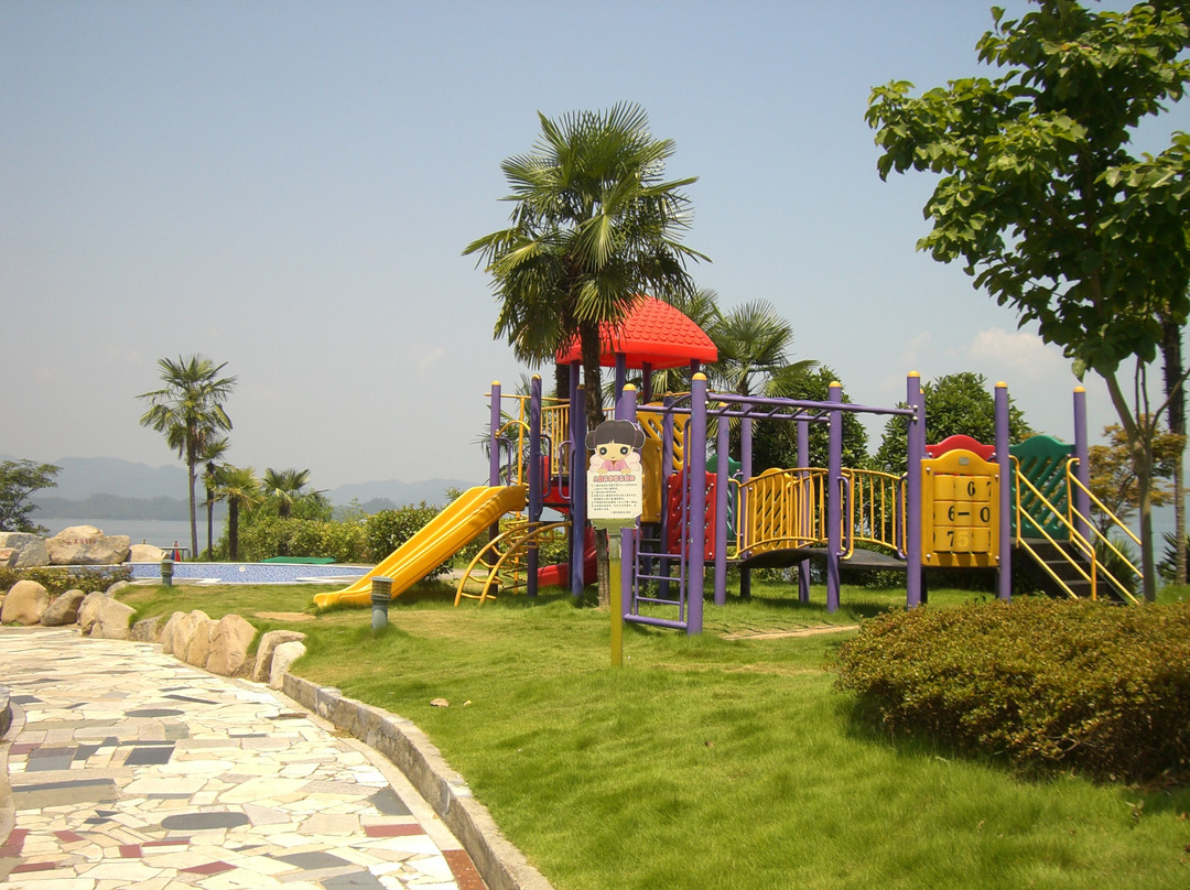 千岛湖天清岛度假酒店主图