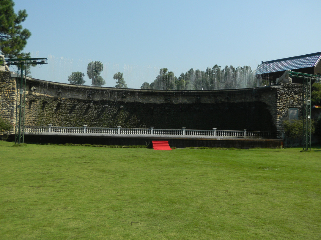 中南百草园-安吉县必去景点