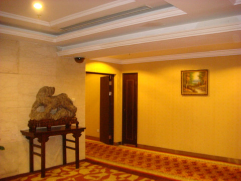 中福大酒店主图