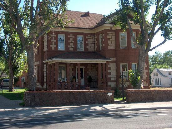 Bellemont酒店住宿-England House B&B