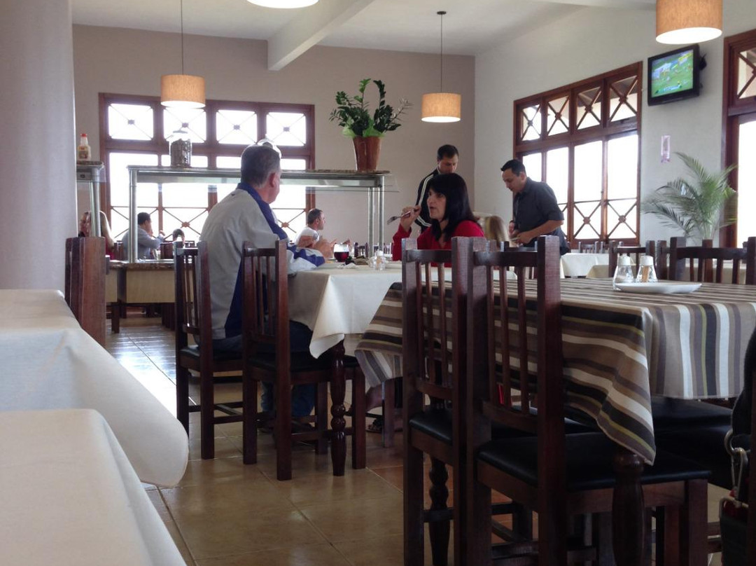 Cotipora餐馆和美食-Willa's Restaurante