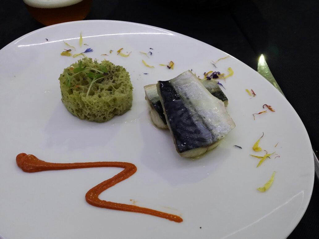 Alcantarilla餐馆和美食-A Bombo Y Platillo Alcantarilla