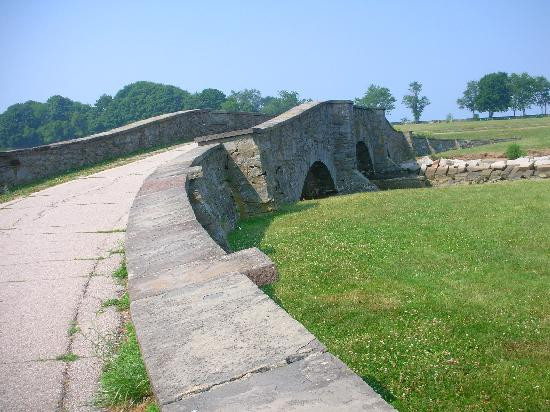 Colt State Park-布里斯托尔必去景点