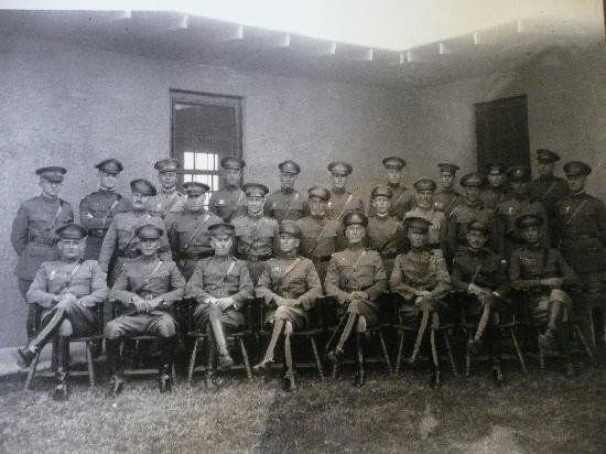 Fort D. A. Russell-马尔法必去景点