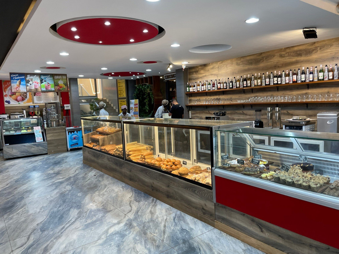 Bangui Mall-班基必去景点