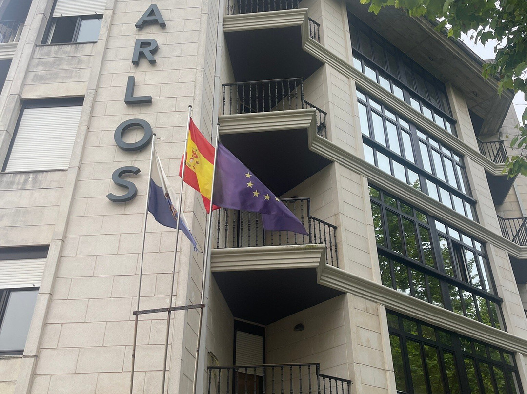 唐卡洛斯公寓酒店主图