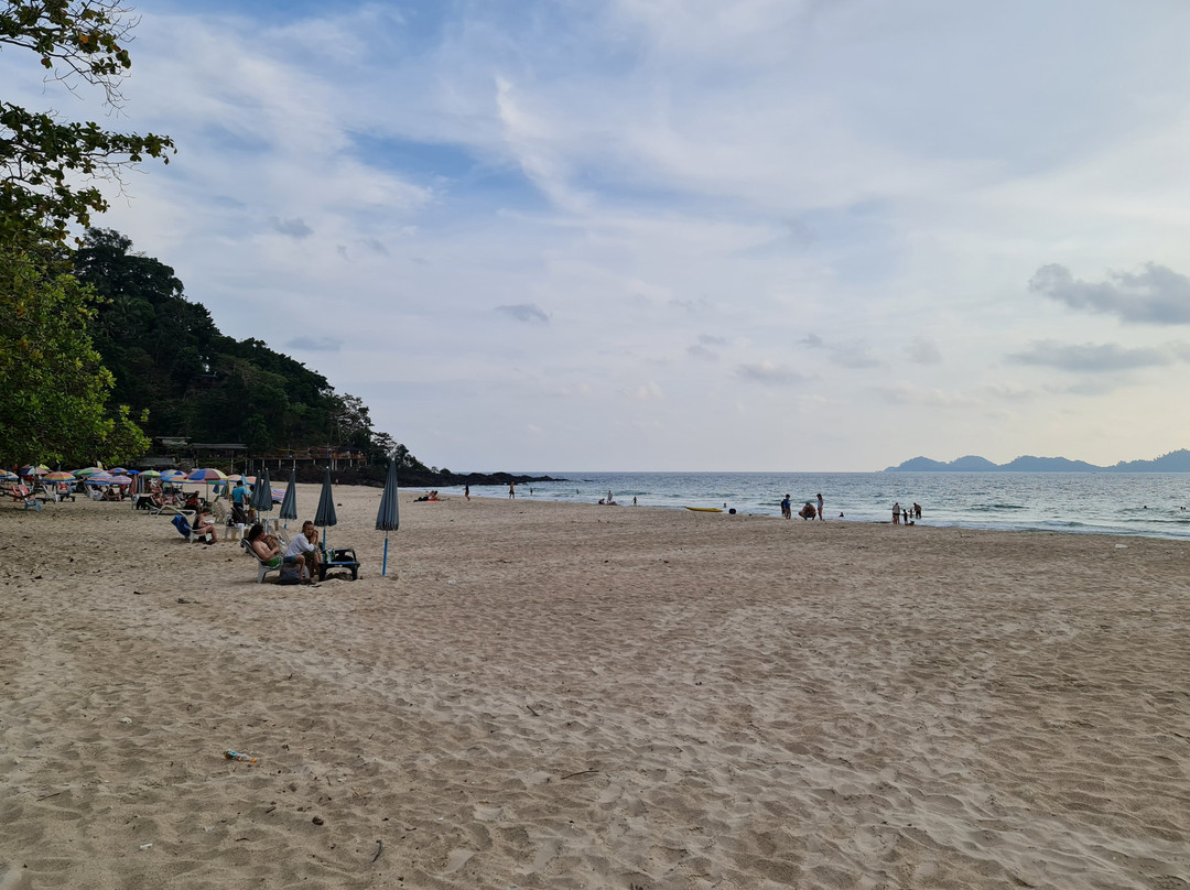 Farang Beach景点图片
