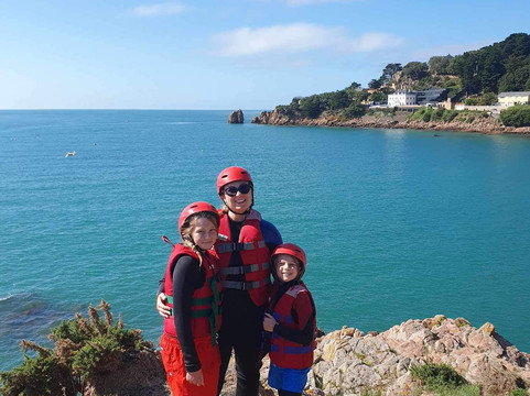 Absolute Adventures-圣布雷拉德必去景点