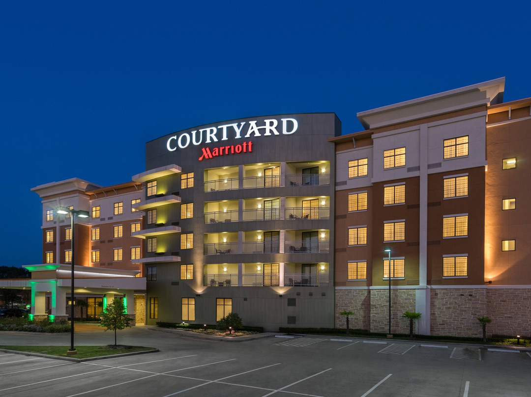 Courtyard by Marriott Houston Kingwood主图