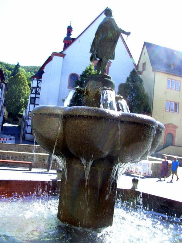 Zwentibold Brunnen, in Bad Münstereifel.景点图片