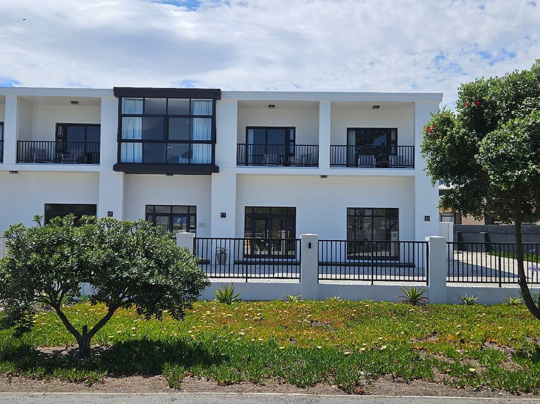 Glow Boutique Suites主图