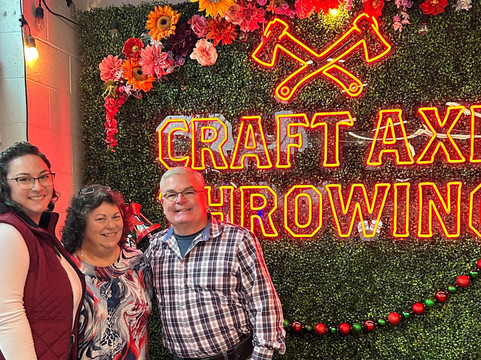 Craft Axe Throwing- Rock Hill-石山必去景点