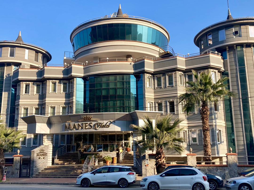 Rey Manes Hotel主图