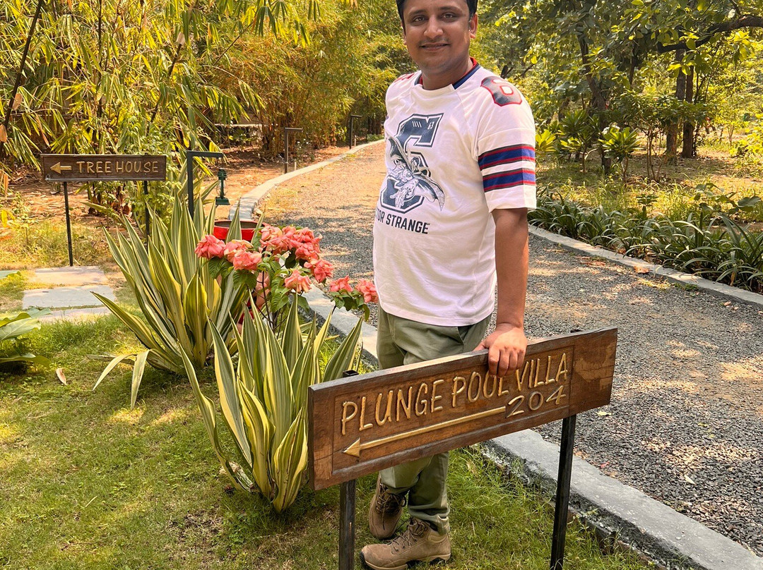 Sterling Padam Pench主图